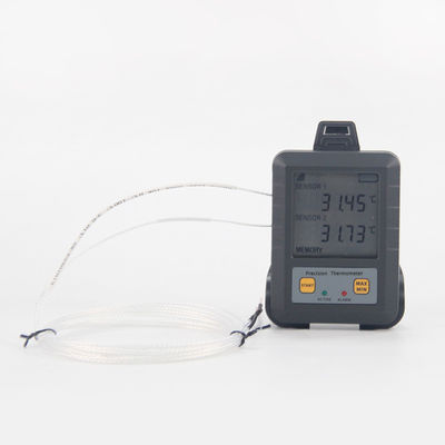 Industrie-Hochpräzisions-RTD-Thermometer mit 2-Kanal-Auflösung von 0,01 °C und 223 RTD